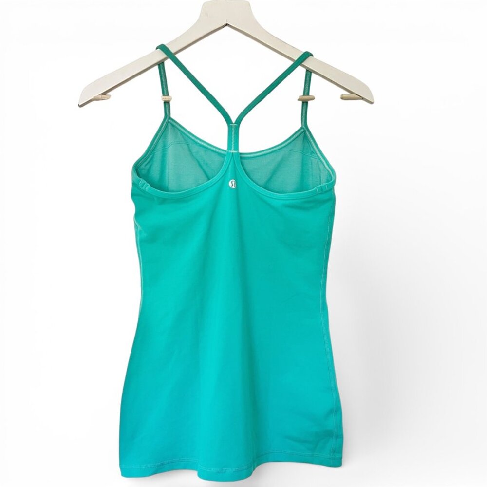 Lululemon Ebb to Street Workout Top 10 Athletic Performance Lightweight - Picture 3 of 6